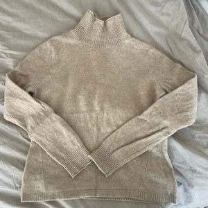 NAADAM 100% Cashmere Turtleneck Sweater